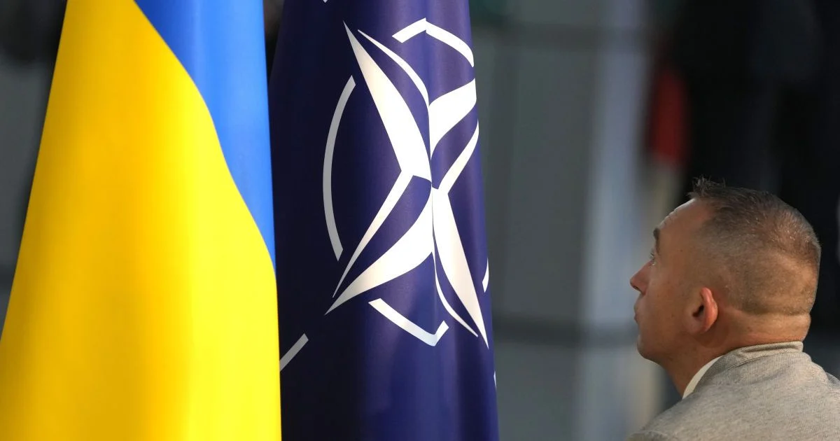 США: вступление Украины в НАТО пока не обсуждается