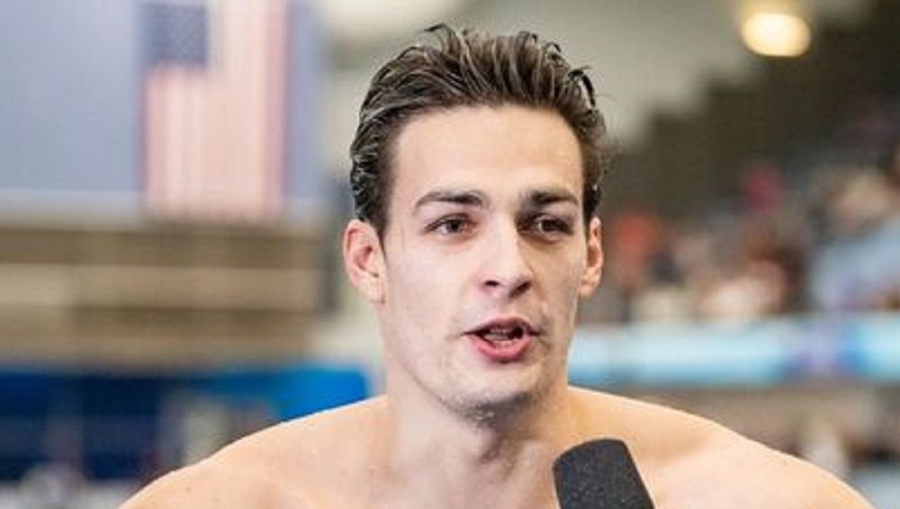 Кыргызстанец стал чемпионом Универсиады в заплыве на 100 метров
