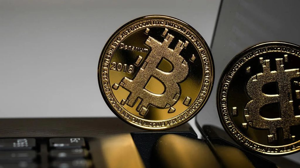 Биткойн превысил 124 тыс. дол. благодаря реформам Трампа