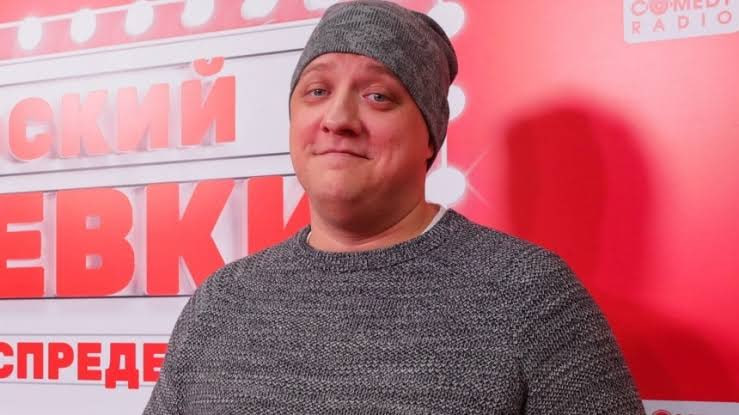 Почему зрители так полюбили Мухича: феномен доброго героя от Романа Попова Почему мы полюбили Мухича из «Полицейского с Рублёвки»?