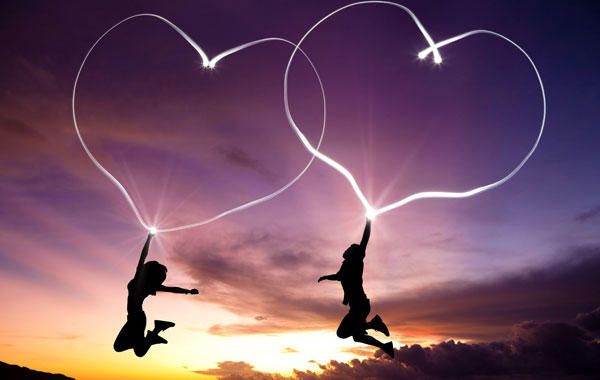 Гороскоп на 4 ноября 2025: советы для любви и семьи