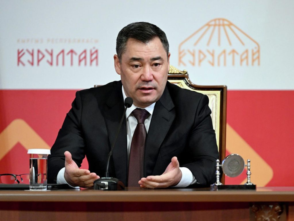 Жапаров запретил безлимитный тариф на электроэнергию