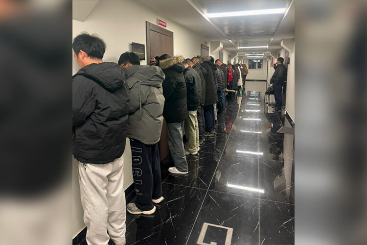 В Бишкеке раскрыли притон под видом караоке-бара