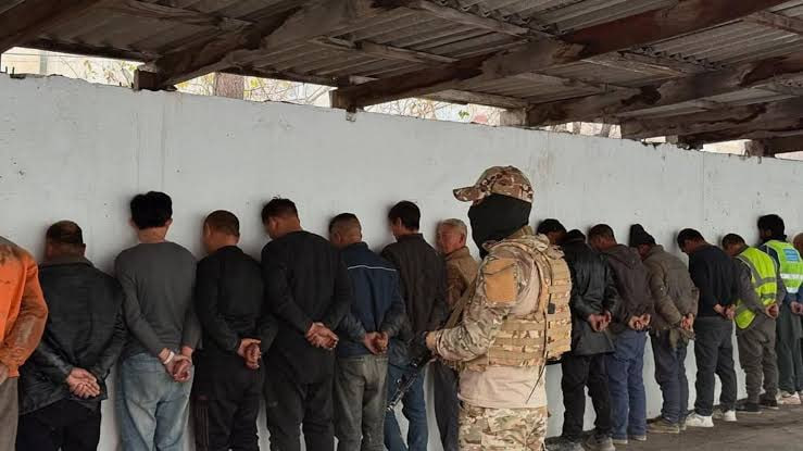 Драка под Константиновкой: задержаны 16 человек после конфликта между водителями Драка под Константиновкой: задержаны 16 человек