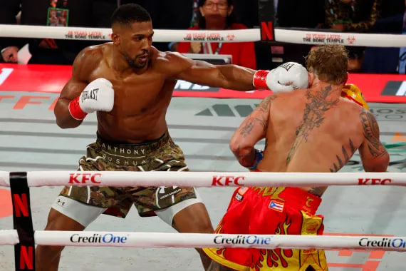 Джошуа победил Джейка Пола в Майами - обзор, фото, видео