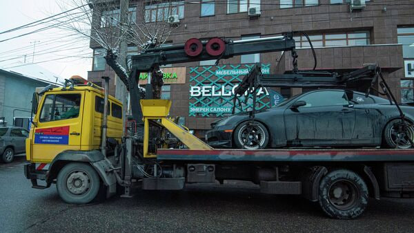 Массовые проверки на дорогах Бишкека: на штрафстоянку отправили 723 авто В Бишкеке за два дня эвакуировали 723 автомобиля