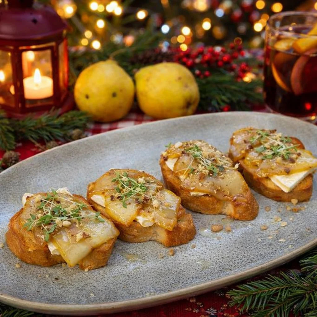 Праздничные канапе и брускеты к Новому году: ТОП лучших