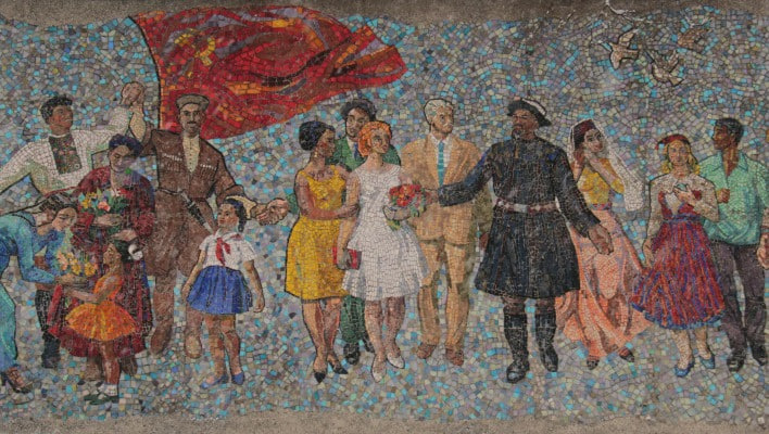 Мэр Бишкека потребовал восстановить фонтан 1956 года