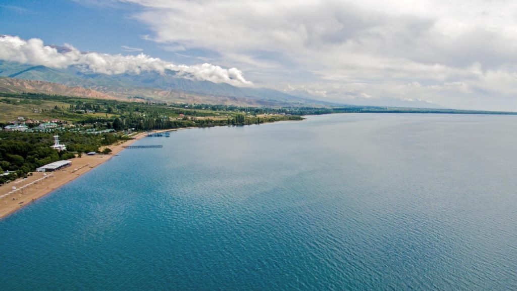 Жапаров: климат угрожает водным ресурсам Кыргызстана