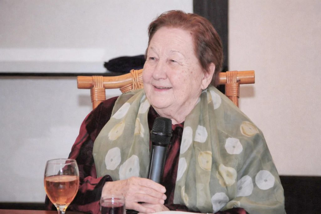 Ушла из жизни легендарный манасовед Раиса Кыдырбаева: какими работами она запомнилась? Скончалась манасовед Раиса Кыдырбаева: биография и труды