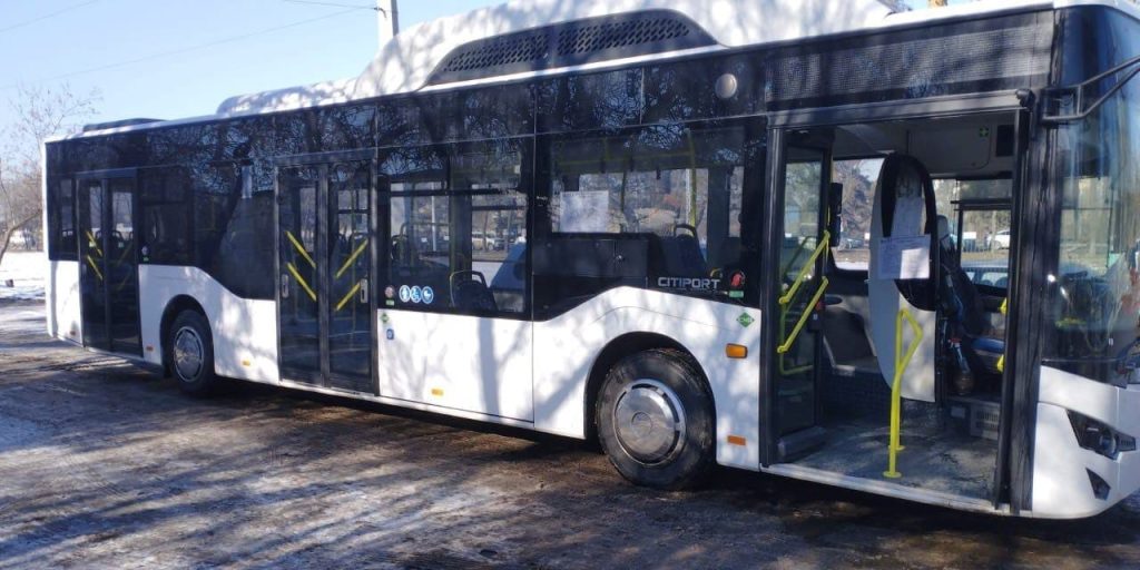 В Бишкеке начались ежедневные рейды в автобусах: штраф — 1000 сомов В Бишкеке начались рейды против безбилетников: подробности