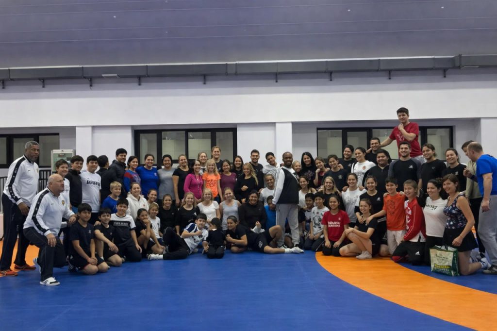 Женские сборные Эстонии и Финляндии приехали в Бишкек