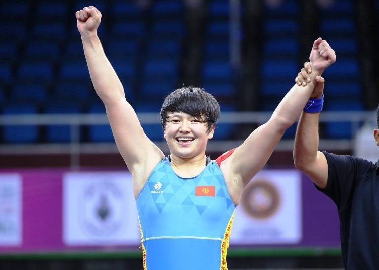 Кто такая Мээрим Жуманазарова и как она добивалась успеха