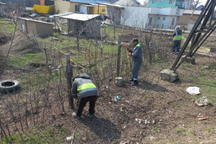 В Бишкеке сносят все постройки ради строительства улицы