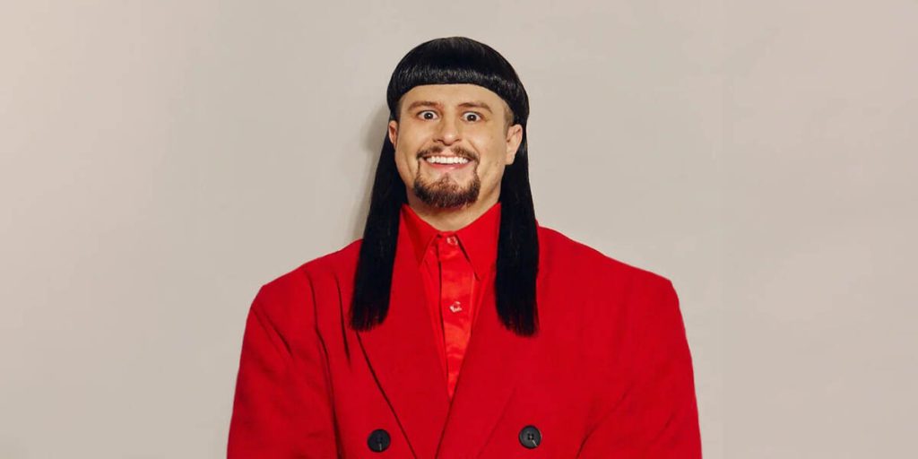 Oliver Tree погиб в авиакатастрофе в Бразилии: что известно о трагедии и чем запомнился музыкант Oliver Tree погиб в результате авиакатастрофы в Бразилии. Что известно о трагедии, биографии певца, его хитах, карьере и интересных фактах.