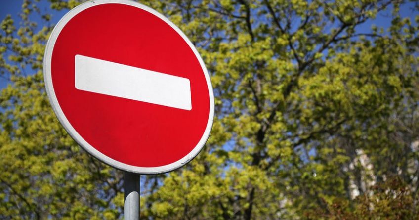 Часть проспекта Масалиева в Бишкеке временно закрыли для транспорта В Бишкеке с 9 по 23 июня ограничат движение на участке проспекта Масалиева возле чайханы «Нават». Причина — строительство подземного перехода.