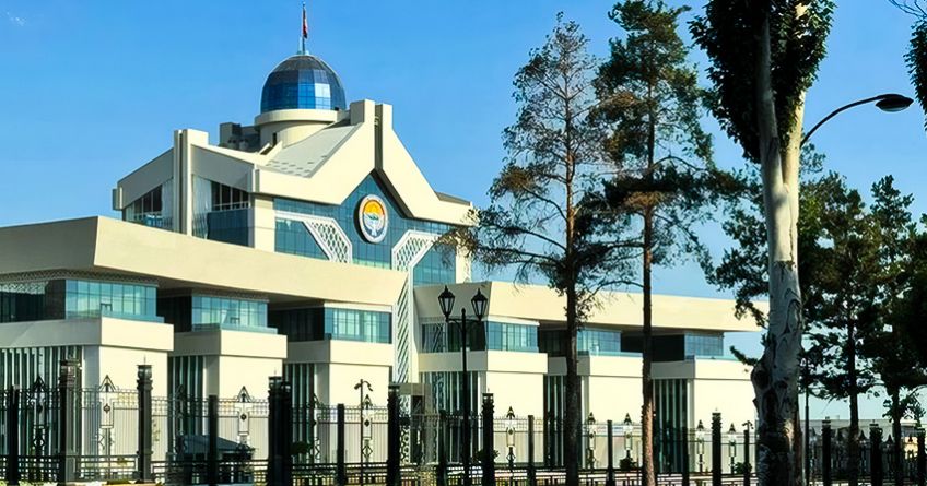 В Бишкеке 1 сентября объявили выходной для бюджетных организаций из-за саммита ШОС В Бишкеке 1 сентября объявили выходным для бюджетных организаций из-за саммита ШОС. Кого касается решение и как оплатят работу